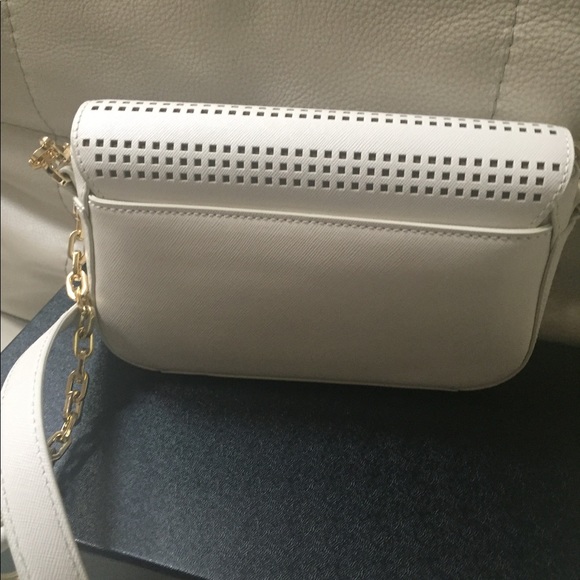 ToryBurch Cross Body Bag - Picture 3 of 6